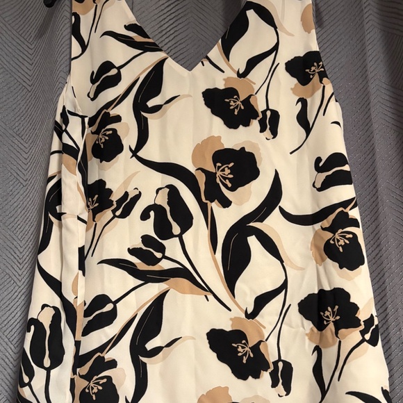 Ann Taylor Tank NWT Size L - Picture 3 of 5
